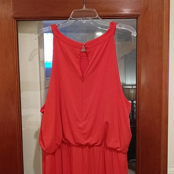 Styling Co orange jumpsuit with silver chain neckl - Picture 4 of 5